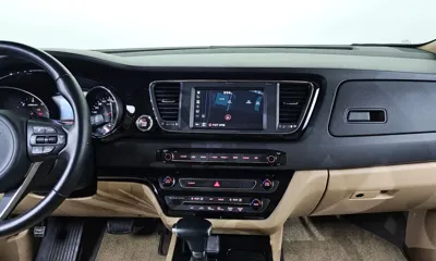 Kia Canival