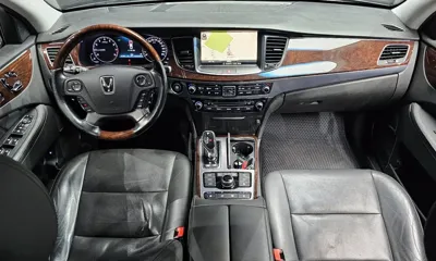 Hyundai Equus