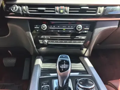 BMW X5 (Import)