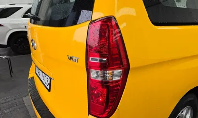 Hyundai Starex