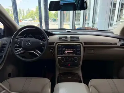 Mercedes-Benz R-Class