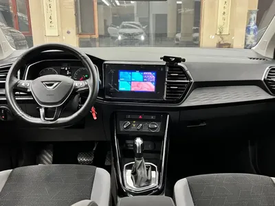 Jetta VS5