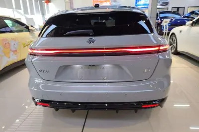 Nio ET5T
