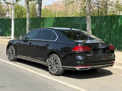 Volkswagen Phideon