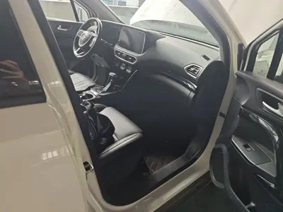 GAC Motor Trumpchi GS4