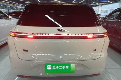 Li Auto L6
