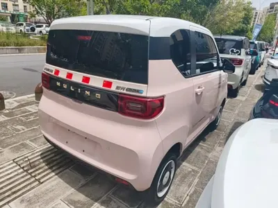 Wuling MINIEV