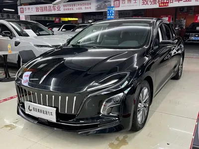 Hongqi Hongqi E-QM5