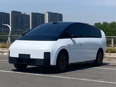 Li Auto Li MEGA