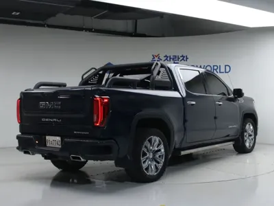 GMC Sierra
