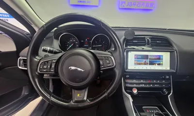 Jaguar XE