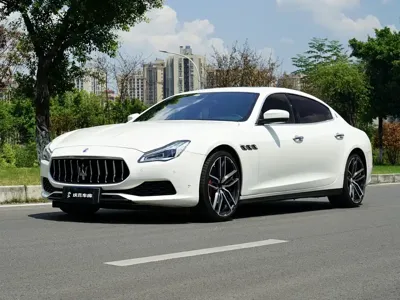 Maserati Quattroporte