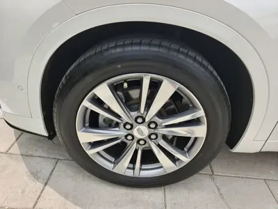 Cadillac XT6