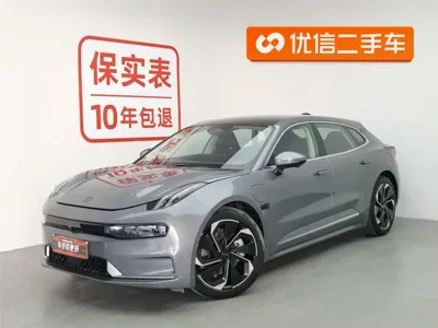 Zeekr 001
