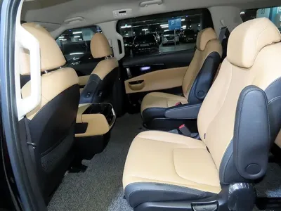 Kia Canival