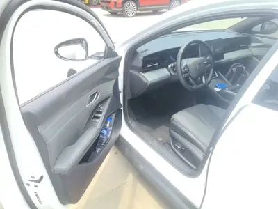 BYD Qin L