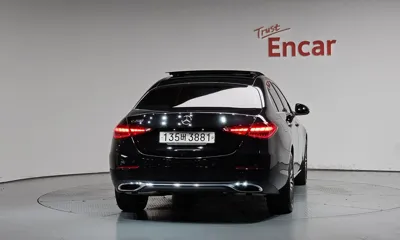 Mercedes-Benz C-Class