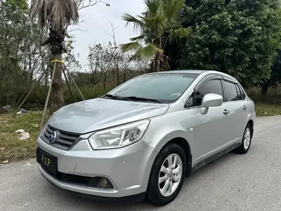 Venucia D50
