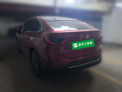Nio EC6