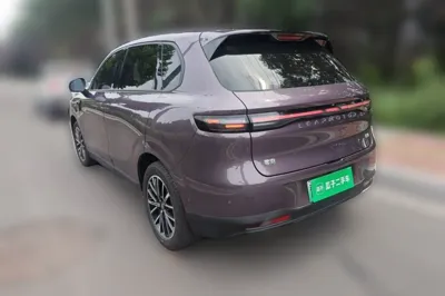 Leapmotor B10