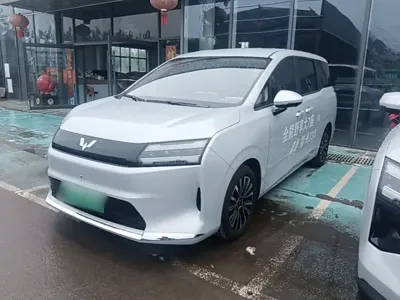 Wuling Xingguang 730 New Energy