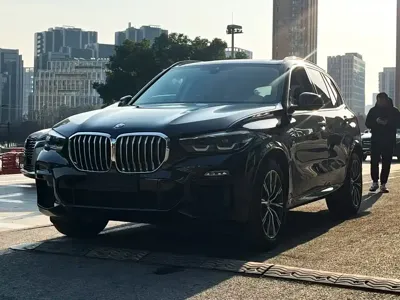 BMW X5 (Import)
