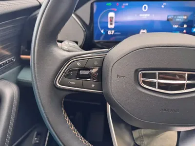 Geely Xingyue L