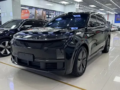 Li Auto Li L8