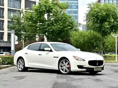 Maserati Quattroporte