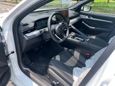 Geely Xingrui