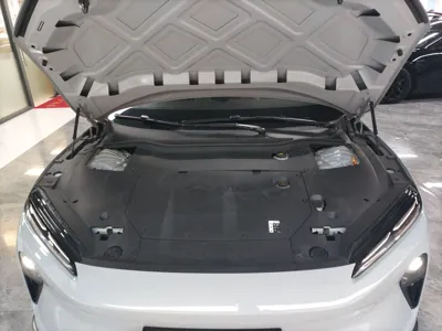 Nio ET5