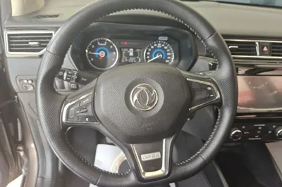 Dongfeng Fengon 580