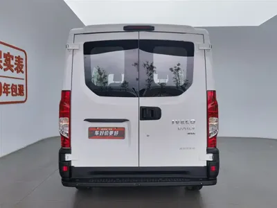IVECO Ousheng