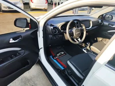 Kia kx1 Stonic