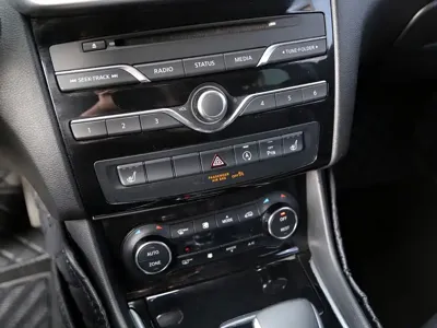 Infiniti QX30
