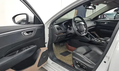Renault-KoreaSamsung SM6