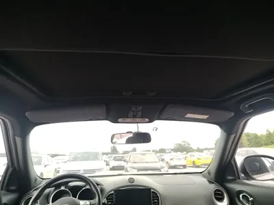 Infiniti ESQ