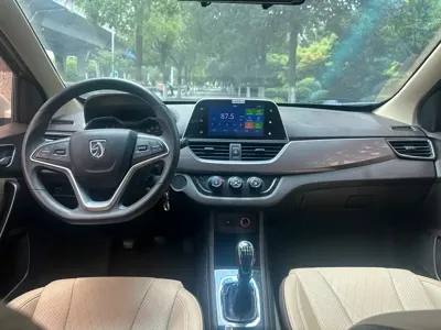Baojun 310W