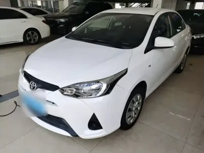 Toyota Yaris L