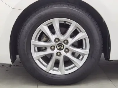 Mazda 3 Axela