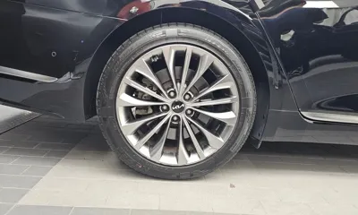 Kia K9