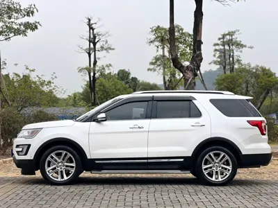 Ford Explorer (Import)