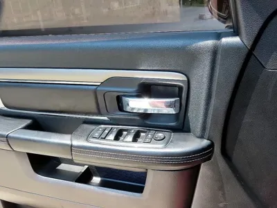 Dodge Ram Pick Up