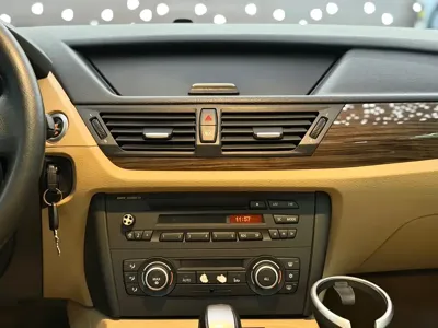 BMW X1 (Import)