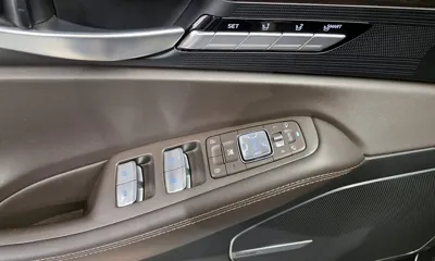 Genesis EQ900