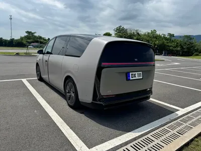 Li Auto Li MEGA