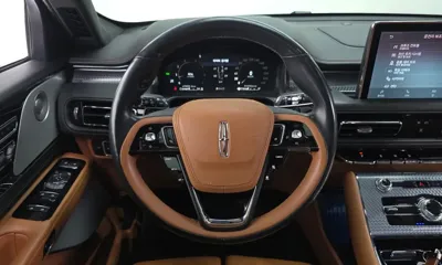 Lincoln Aviator
