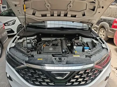 Jetta VS5