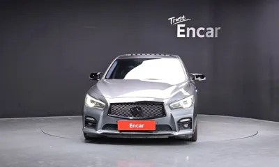 Infiniti Q50