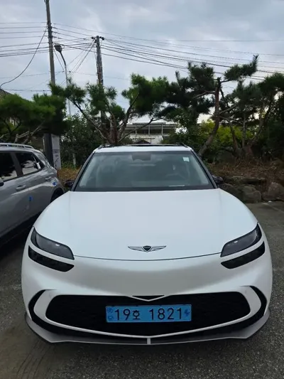 Genesis GV60